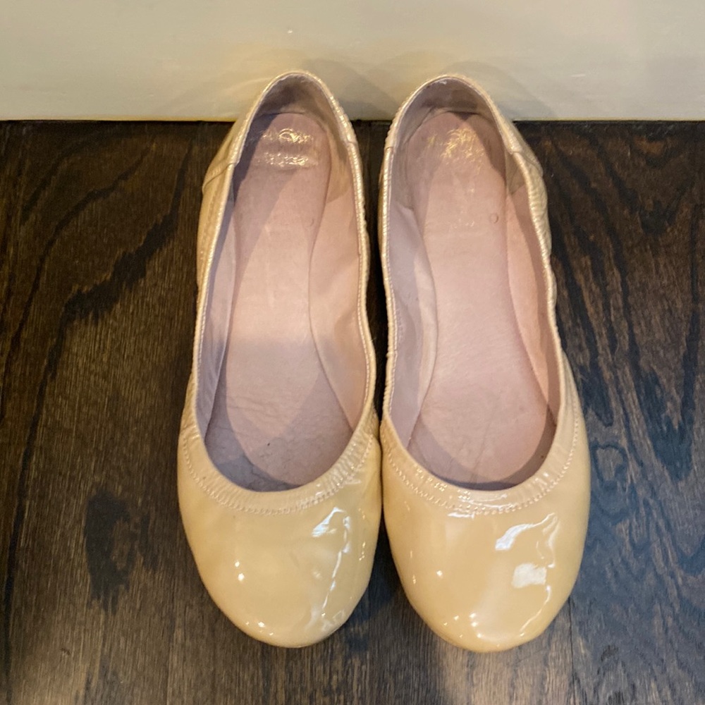 Vince camuto flats